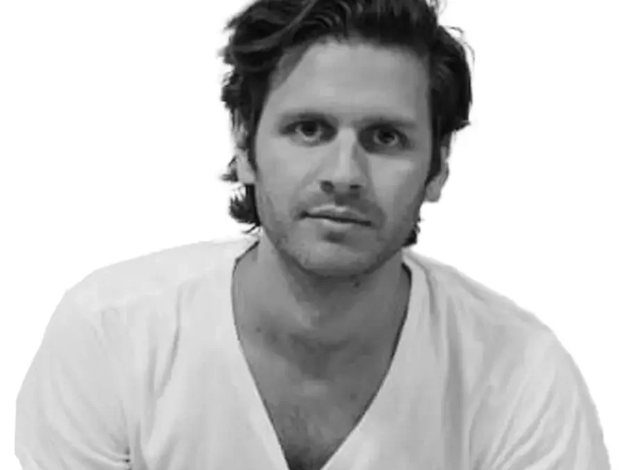 Andrew DeRoberts